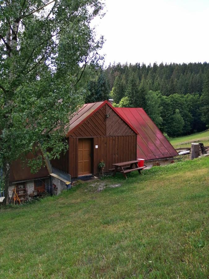 Apartman Dve Micky Пец под Снежко Екстериор снимка